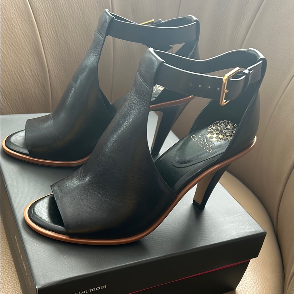 Vince Camuto Black Shoe Box